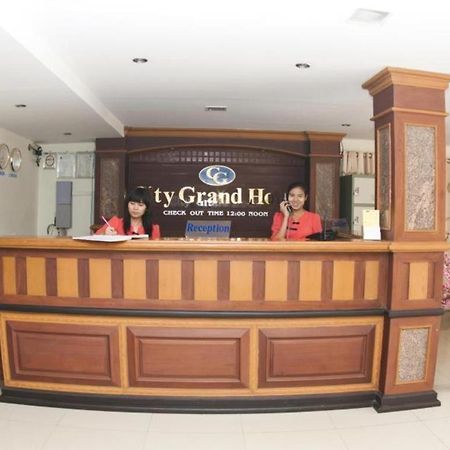 City Grand Hotel Mandalay Extérieur photo