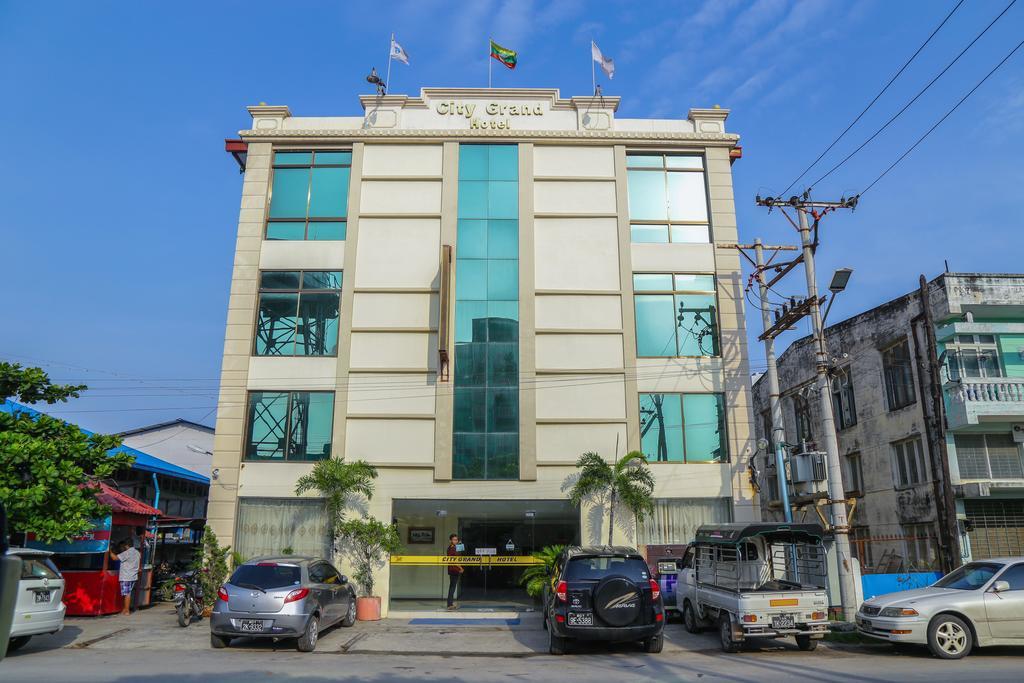 City Grand Hotel Mandalay Extérieur photo