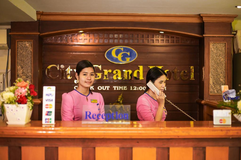 City Grand Hotel Mandalay Extérieur photo