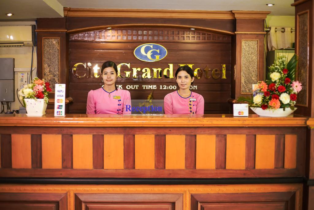 City Grand Hotel Mandalay Extérieur photo