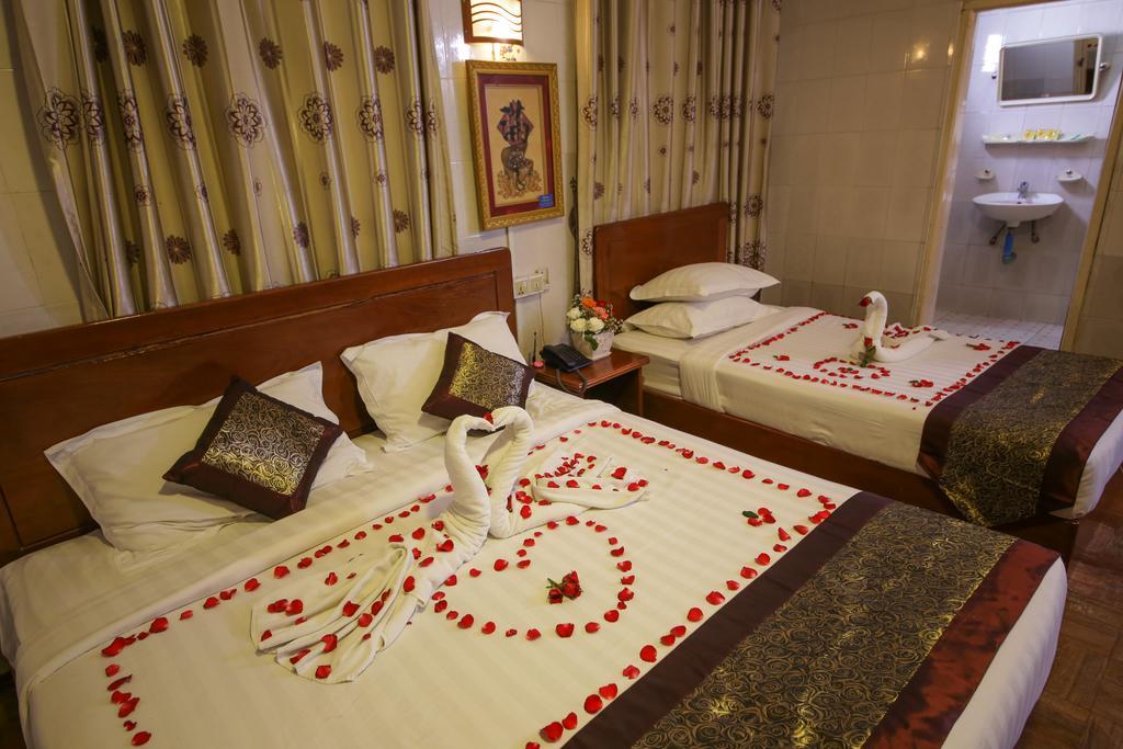 City Grand Hotel Mandalay Extérieur photo