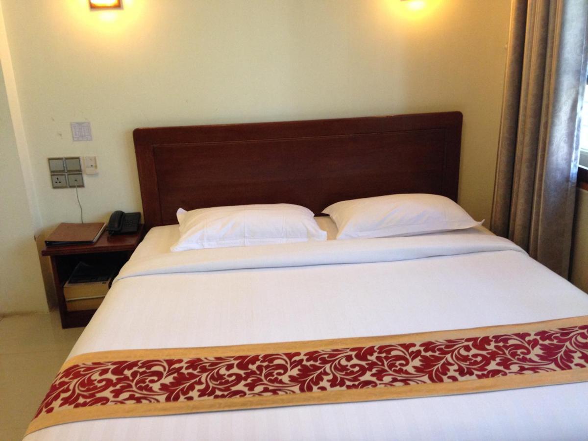 City Grand Hotel Mandalay Extérieur photo